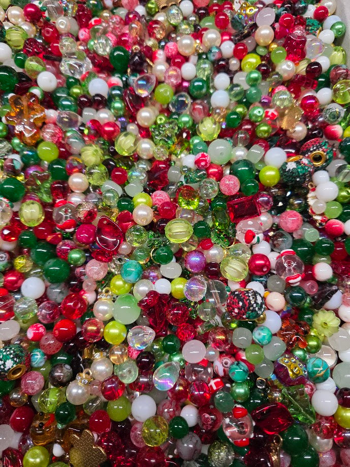 Holiday Sparkle | PCC Custom Glass Beads Mix - Traditional Christmas Theme