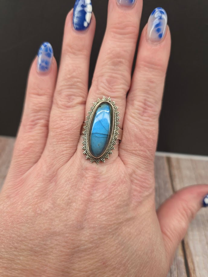 High Flash Blue Oval Labradorite Ring - Solid 925 Sterling Silver Ring - Size 12