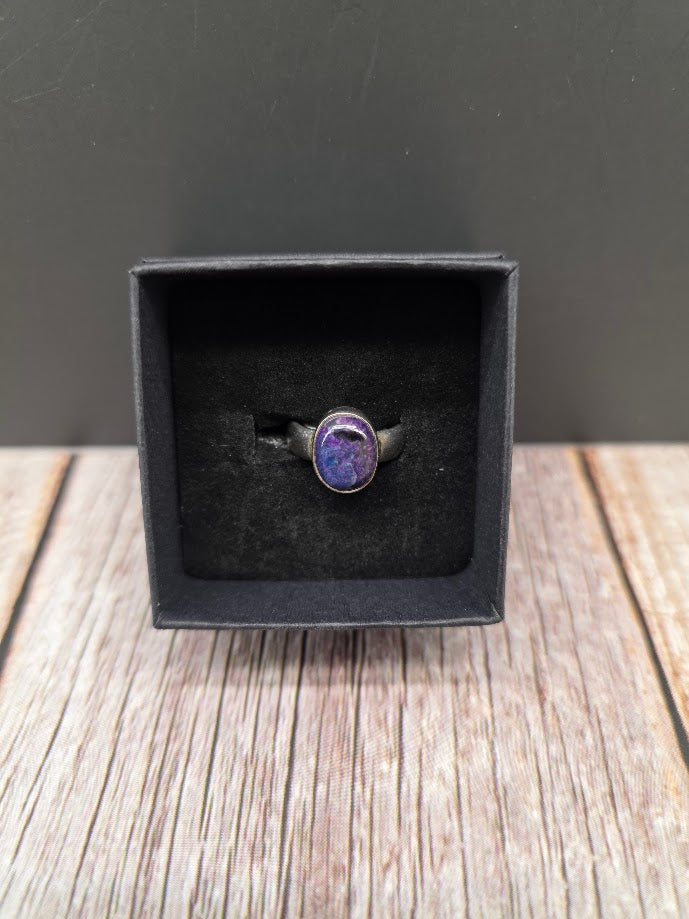Oval Sugilite Ring - Solid 925 Sterling Silver Ring - Size 5