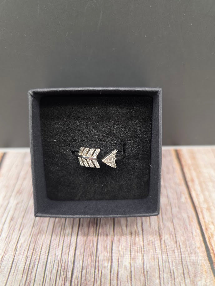 Arrow Ring with Cubic Zirconia Accents - Solid 925 Sterling Silver Ring - Size 9