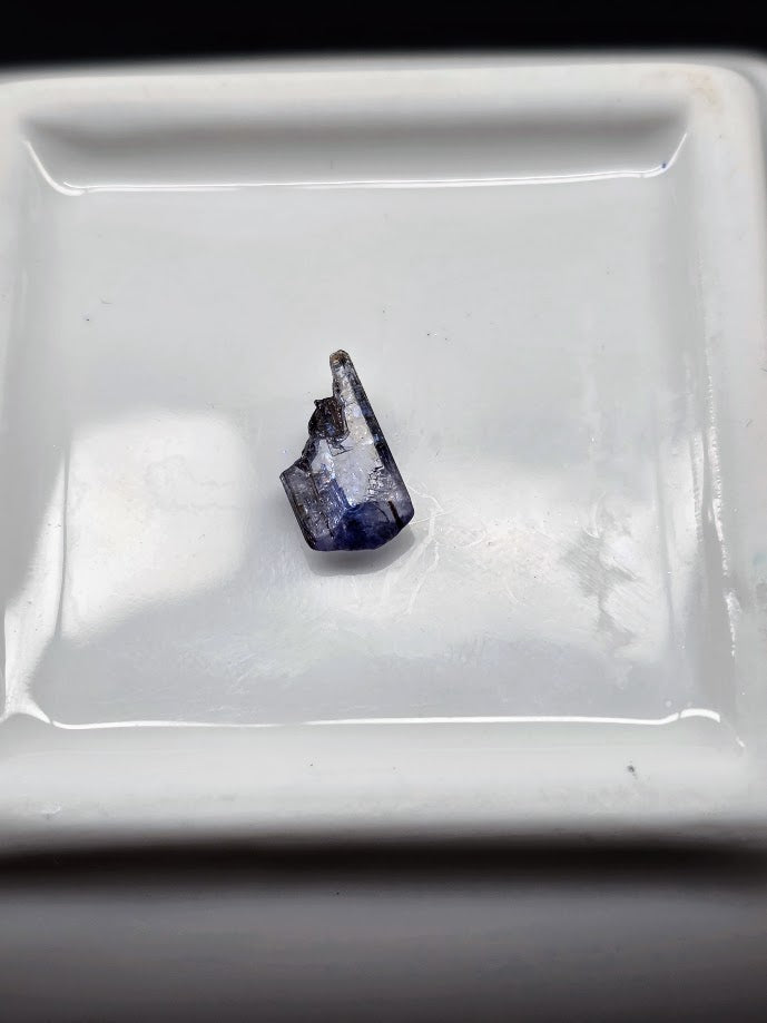 Natural Raw Tanzanite