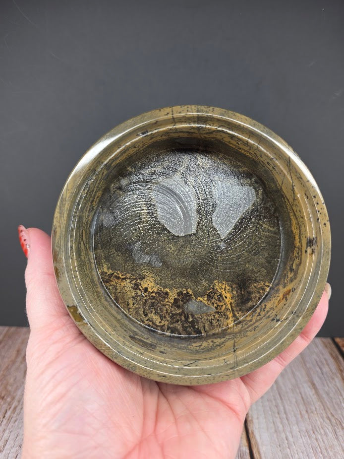 Natural Picture Jasper Bowl with Lid
