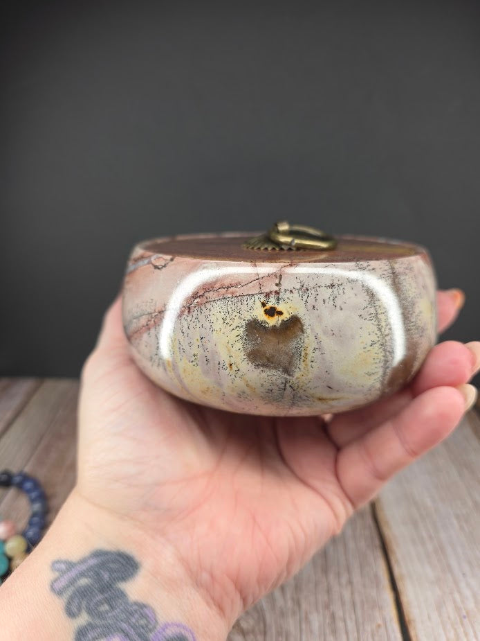 Natural Picture Jasper Bowl with Lid