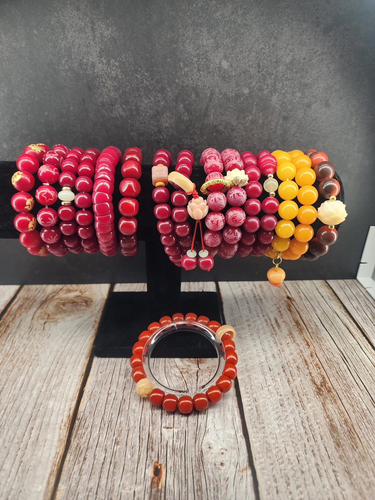 Natural Bodhi Seed Stretch Bracelet | Red & Orange