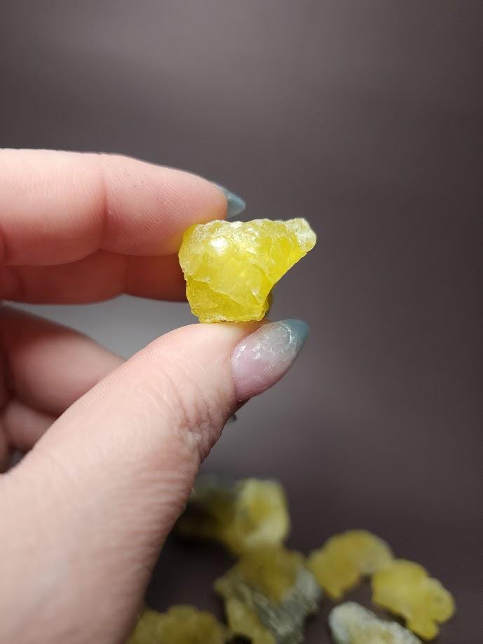 Natural Brucite - 14 Piece Kits