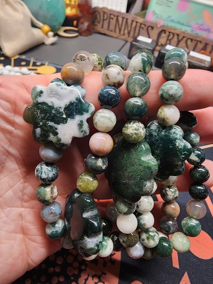 Natural Moss Agate with Flower Accent 8mm Stretch Bracelet