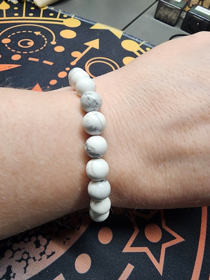 Natural Howlite 8mm Stretch Bracelet