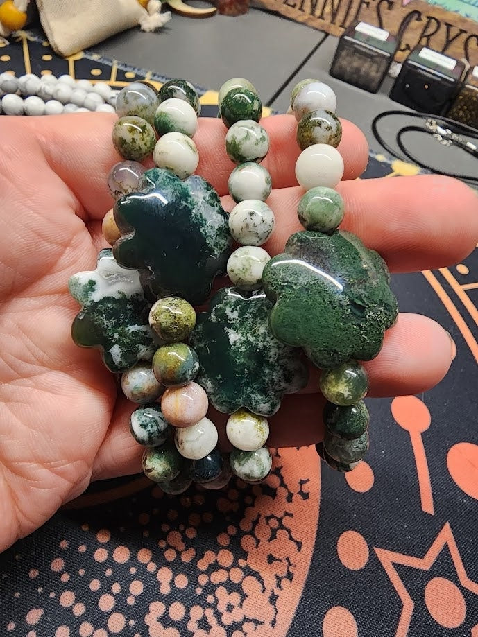 Natural Moss Agate with Flower Accent 8mm Stretch Bracelet