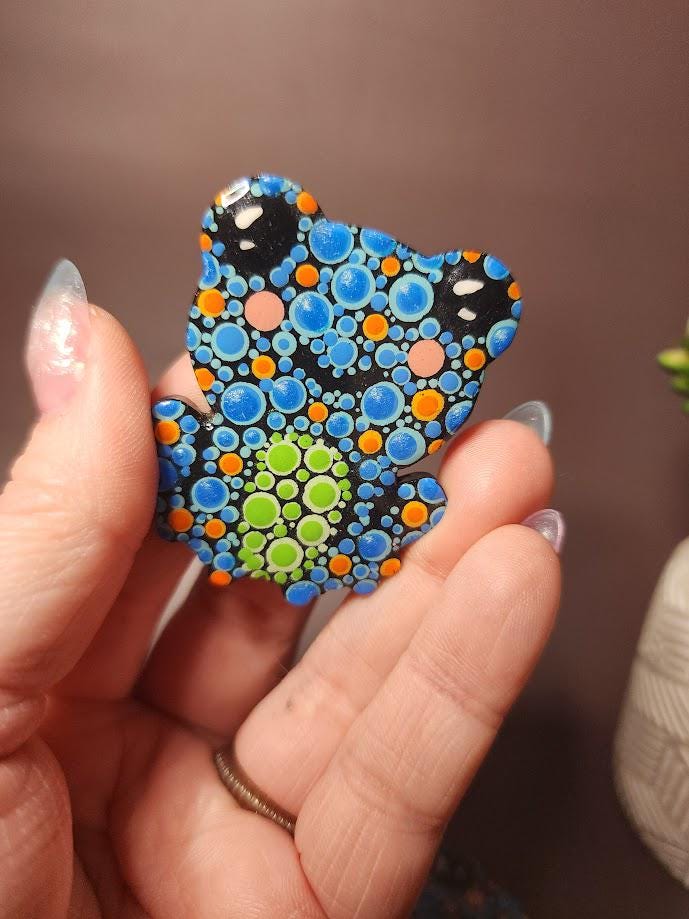 Hand Painted Blue Frog Magnet Set
