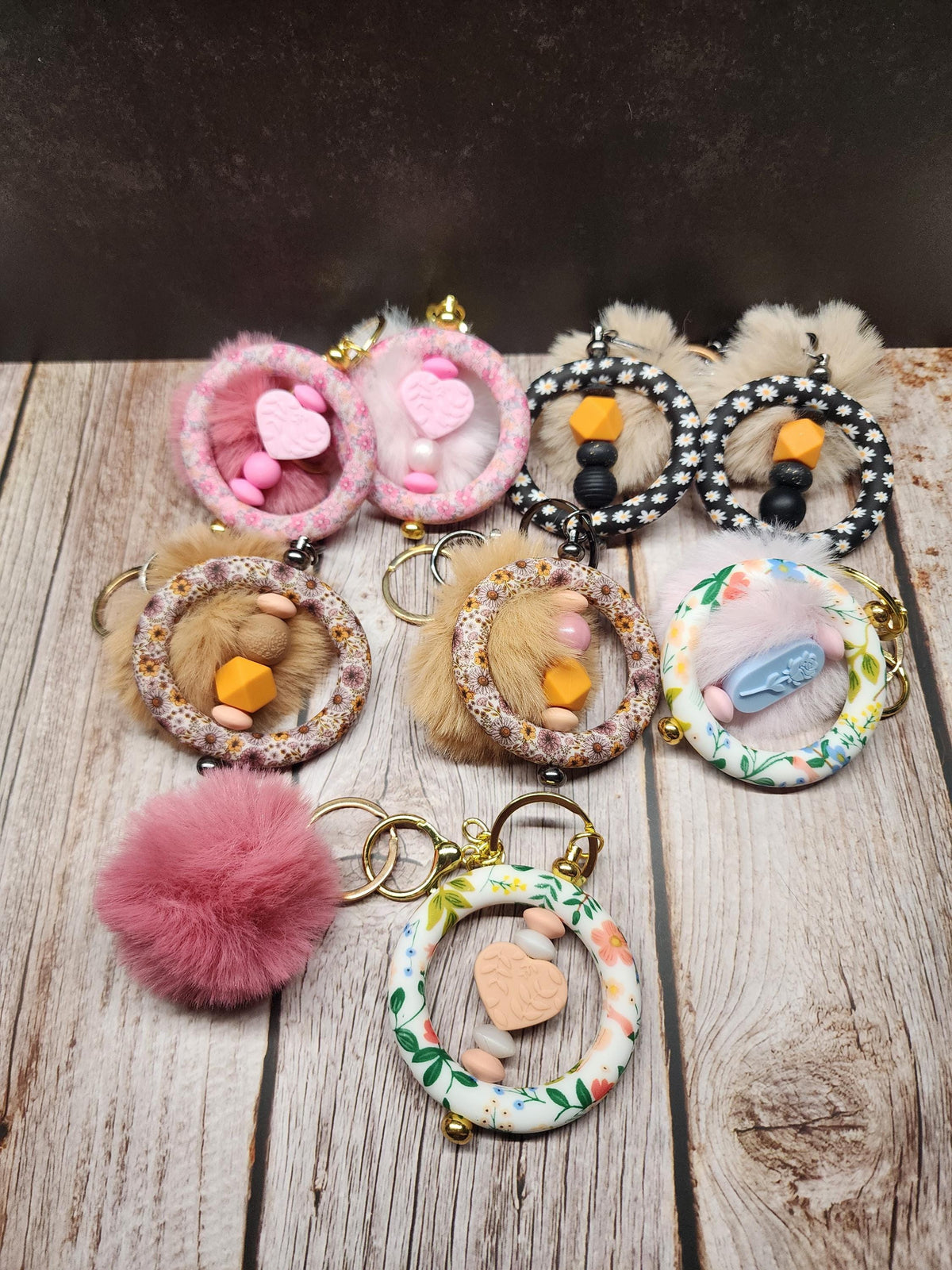 Boho Flower Themed Bar Keychains